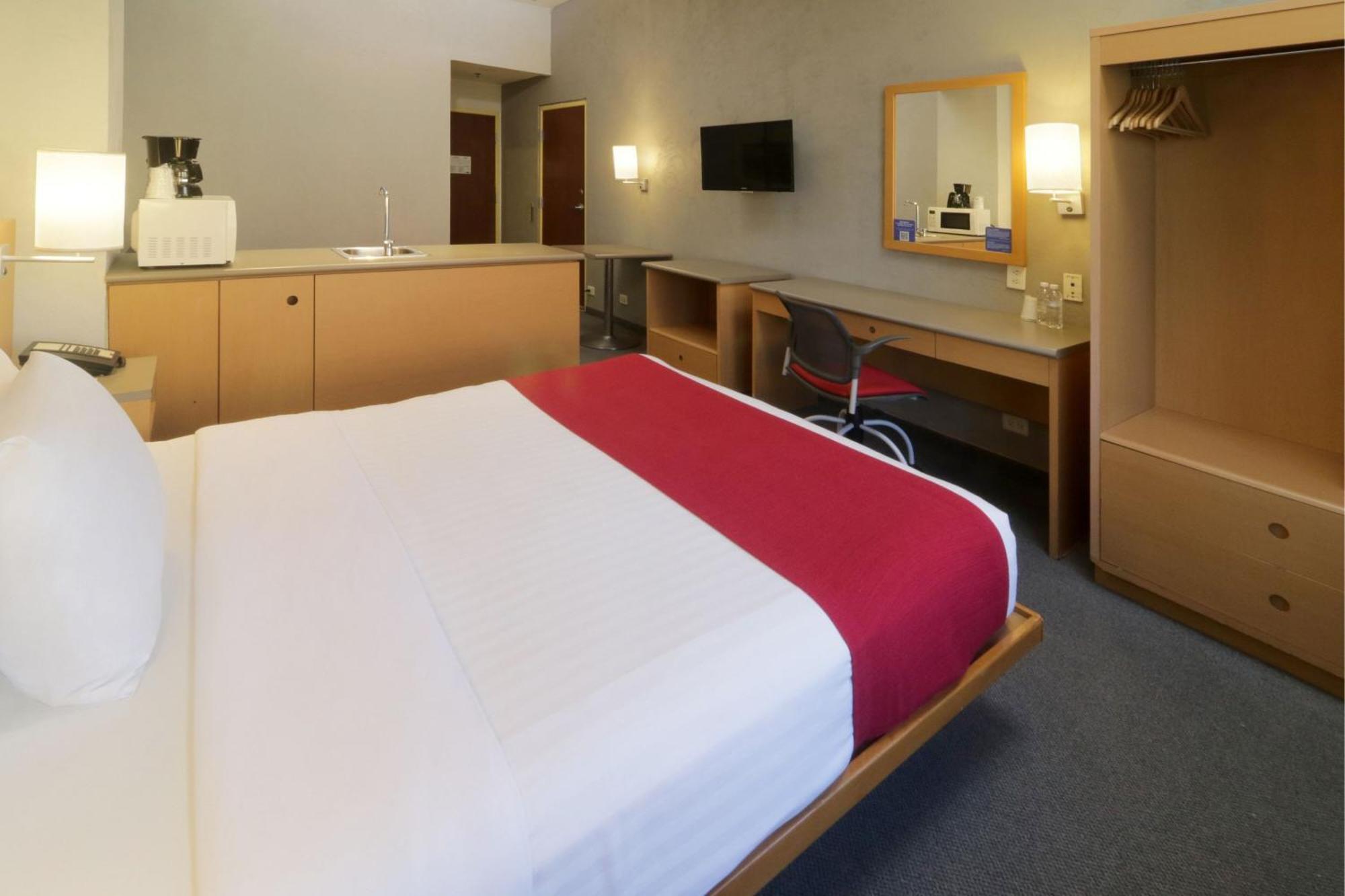 City Express By Marriott Нуево Ларедо Екстериор снимка