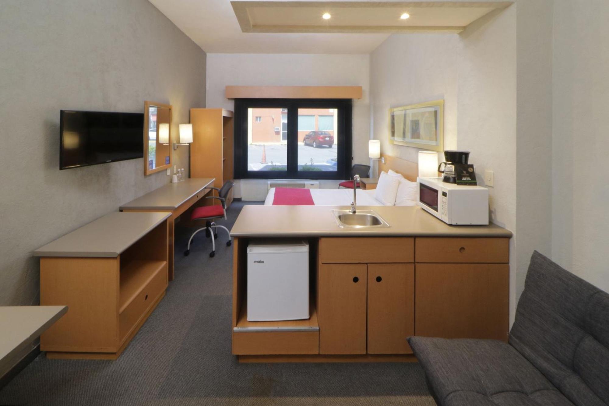 City Express By Marriott Нуево Ларедо Екстериор снимка